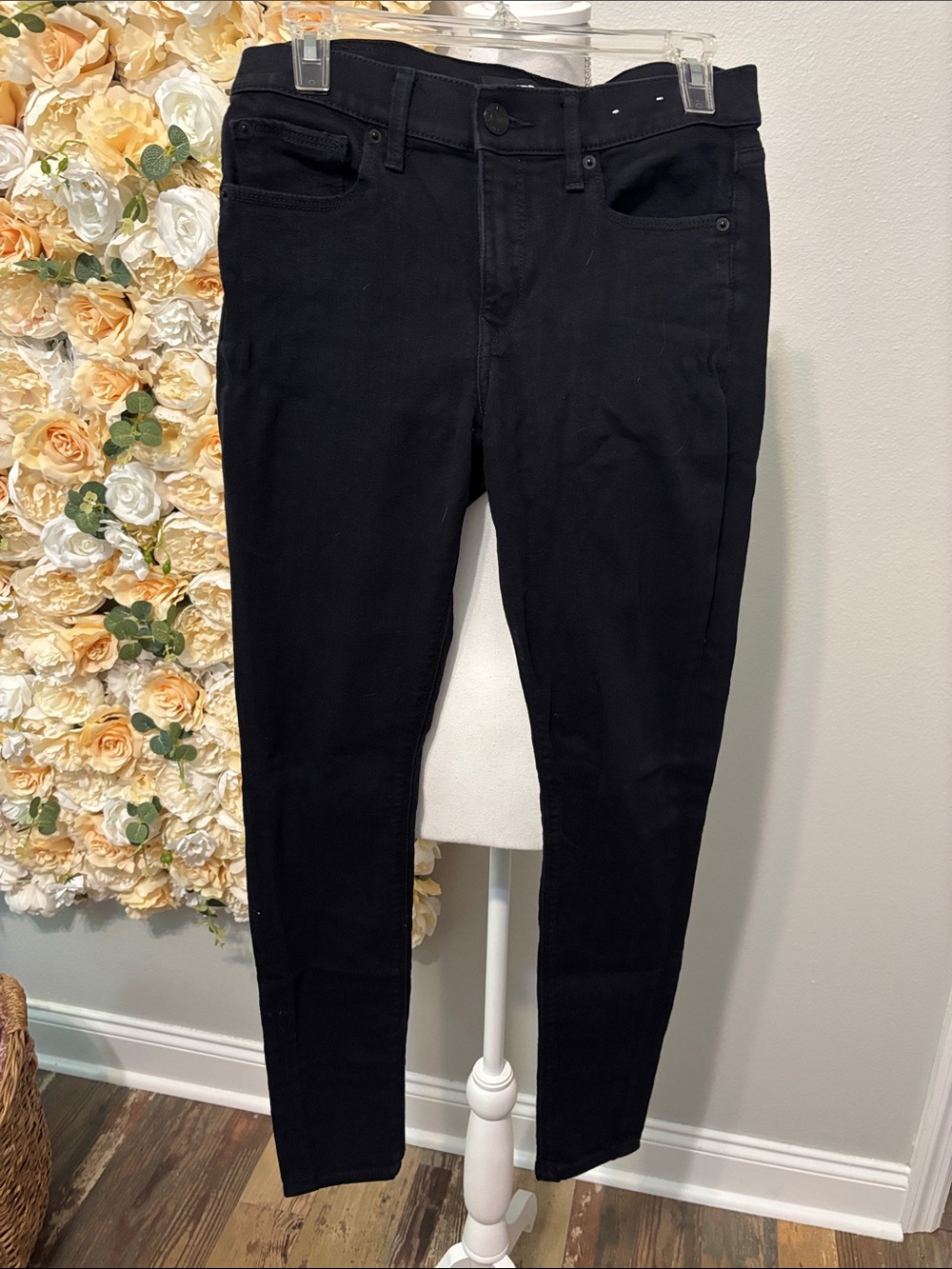 Express Black Stretch Jeggings - Mid Rise